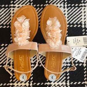 Nanette Lenore pink floral sandals size 9